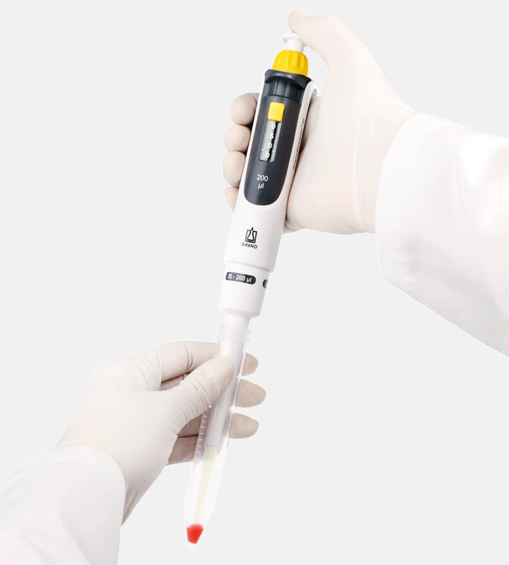Pipetting with micropipettes BRAND