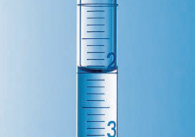 Picture of a Concave meniscus in a graduated pipette